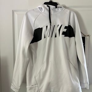 Men’s Nike Dri Fit hoodie